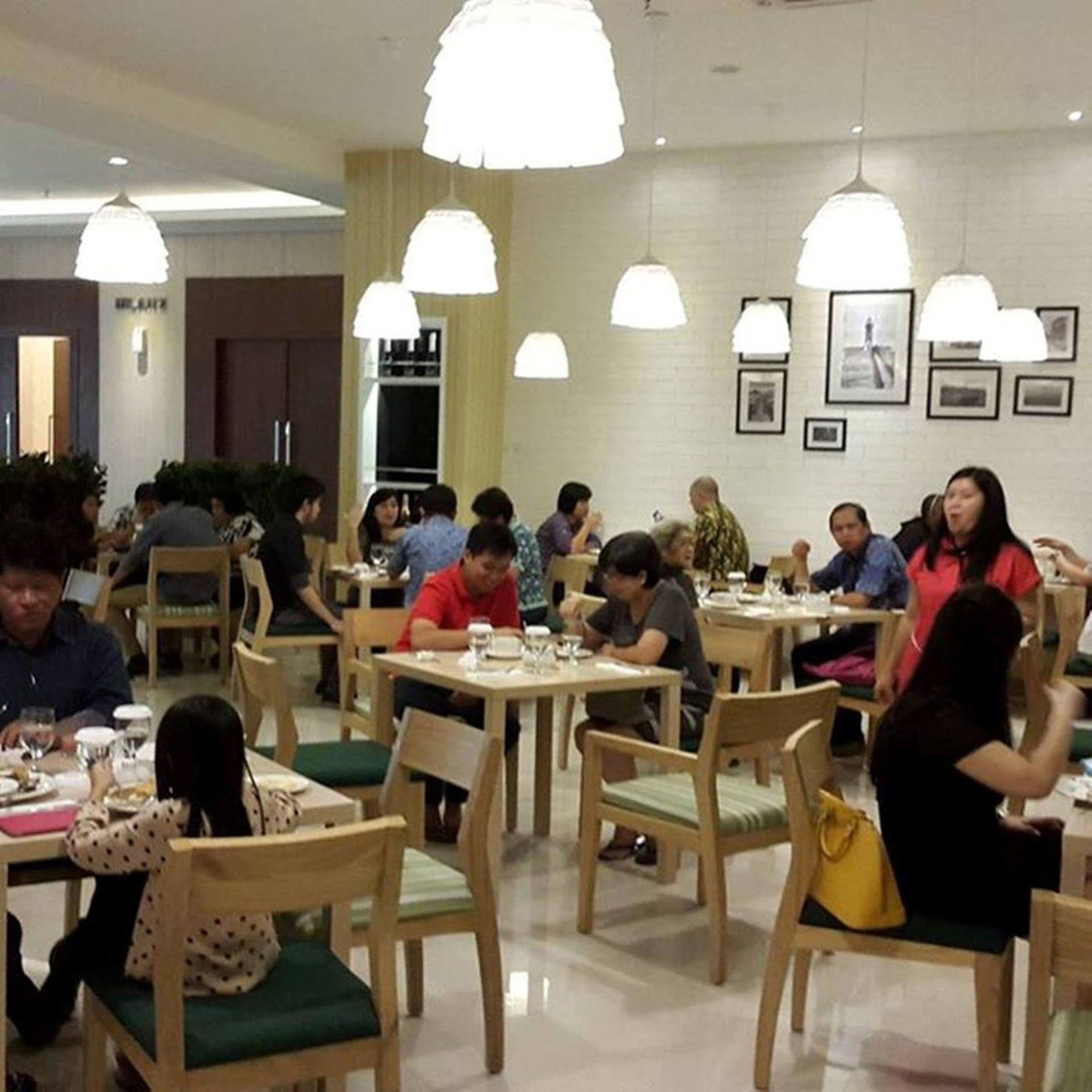 Agria Hotel Bogor Eksteriør billede